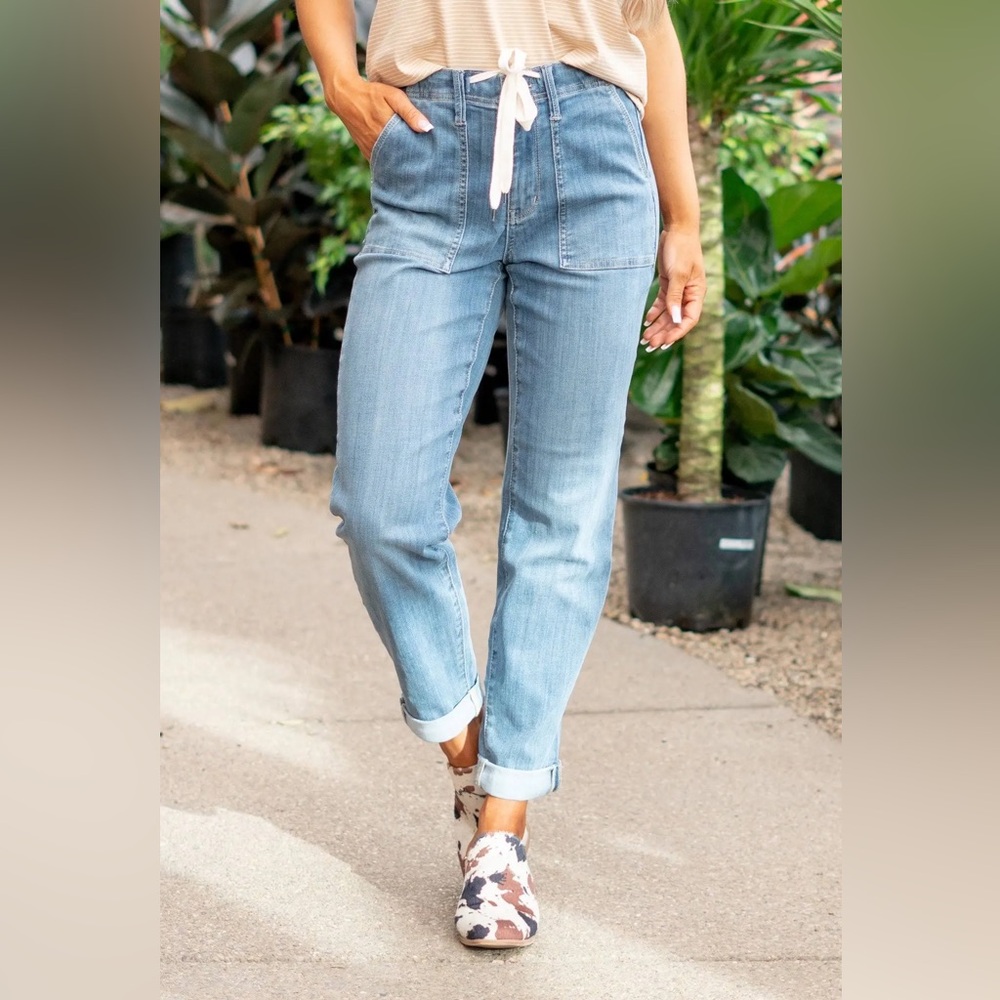 Judy Blue Jeans Clearwater Jogger High Rise Straight Fit Drawstring 11 30 - Picture 2 of 7